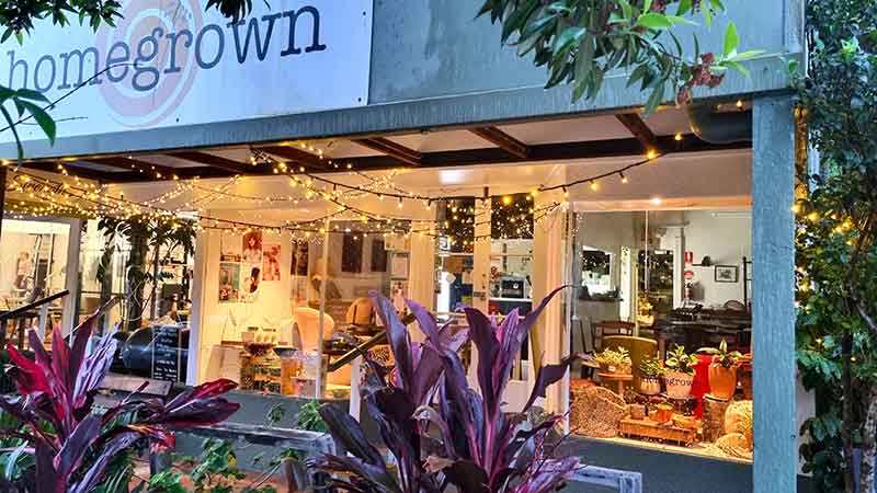 Homegrown café: healthy local food, rare seasonal coffee, and negligible landfill